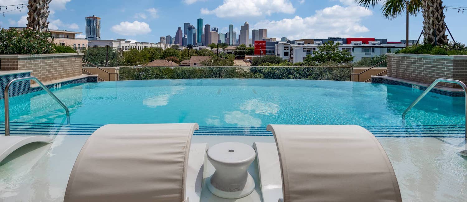 Image for 10 Amazing Apartment Spas in Houston