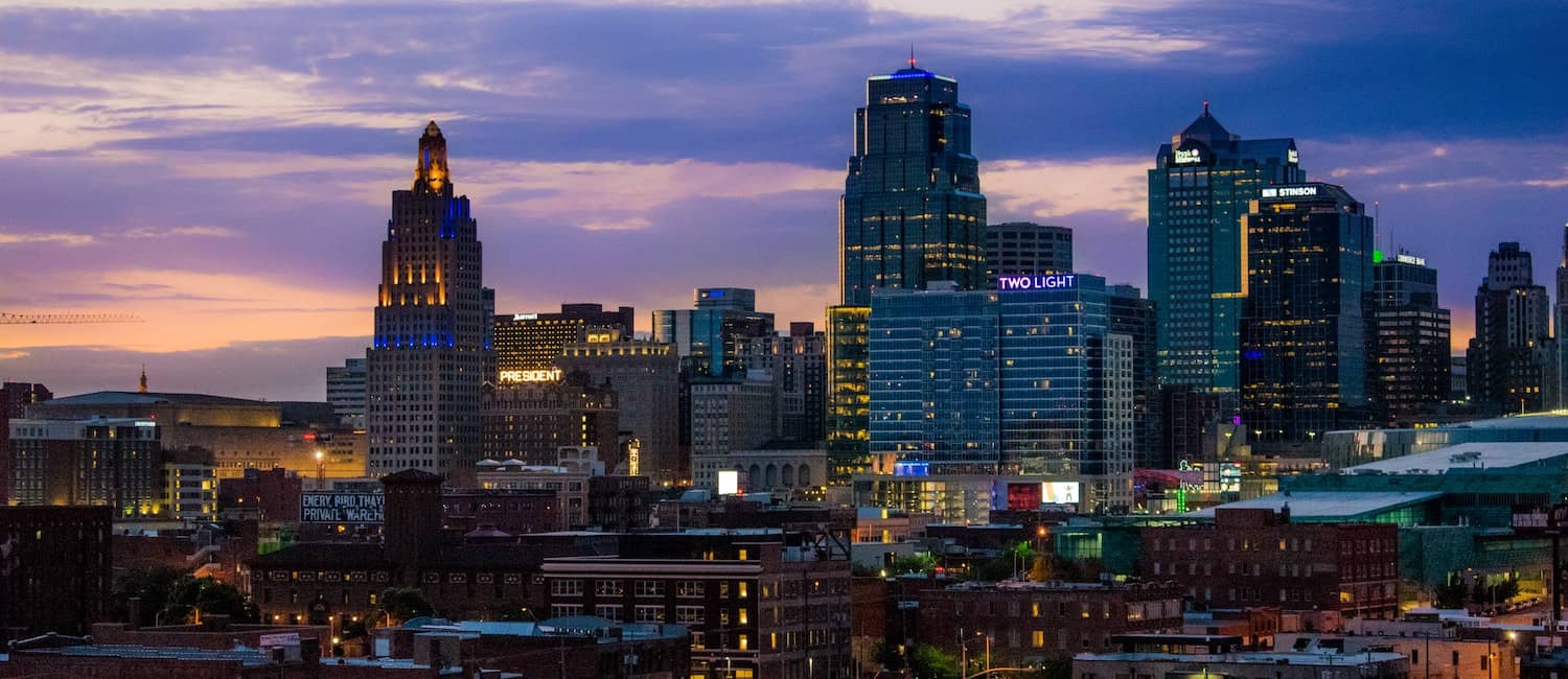 Image for Best Kansas City Hoods for Young Professionals