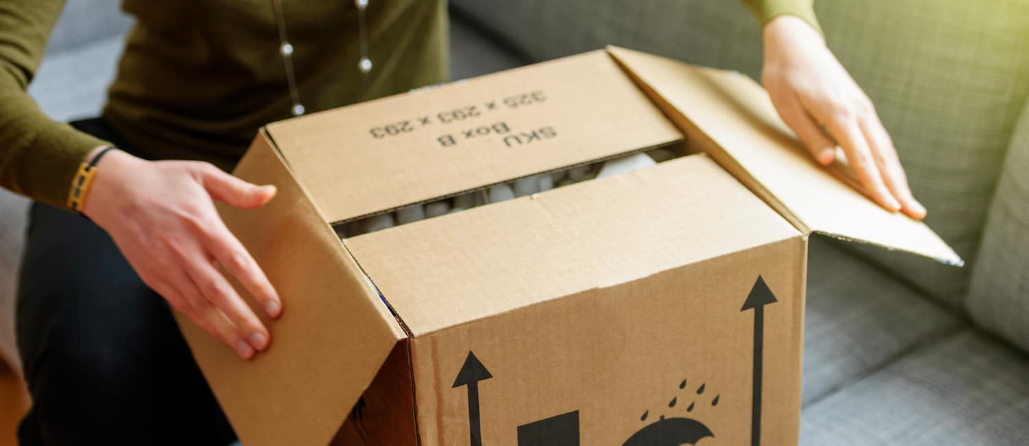 Image for 15 Tips for Unpacking Moving Boxes
