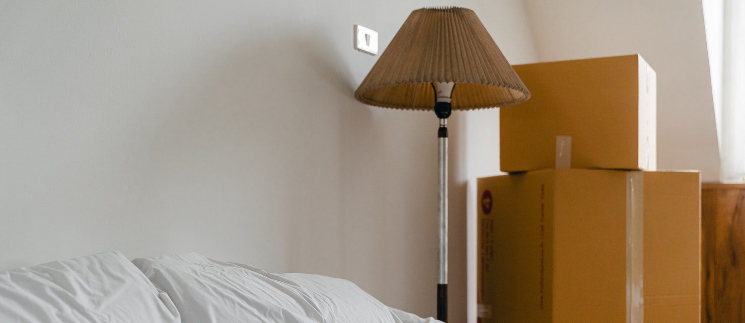 Image for 6 Bright Ideas for Packing Lamps When Moving Apartments
