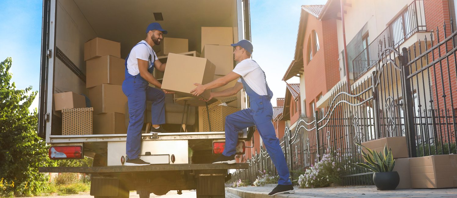 Image for How Much Do Movers Cost? Here’s What You Can Expect to Pay When Moving Apartments